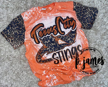 Load image into Gallery viewer, spirit shirt w/ sleeves